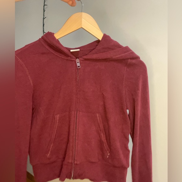 TNA burgundy xs hoodie - Picture 2 of 4